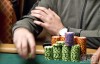 【博狗扑克】牌局分析：试图保护你的牌的风险