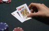【EV扑克】策略教学：遇到这种翻牌面，你最好下小注！