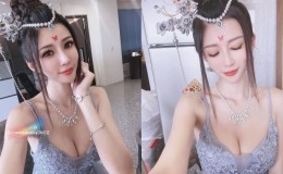 【博狗扑克】最美禮生「糖糖」顏值高、曲線辣,平口裝「白嫩美乳」太養眼!