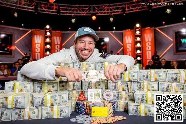 【EV扑克】快讯:史上奖金最高WSOP主赛冠军出炉,豪揽1210万美金!仅48手牌就结束战斗 【EV扑克】快讯:史上奖金最高WSOP主赛冠军出炉,豪揽1210万美金!仅48手牌就结束战斗