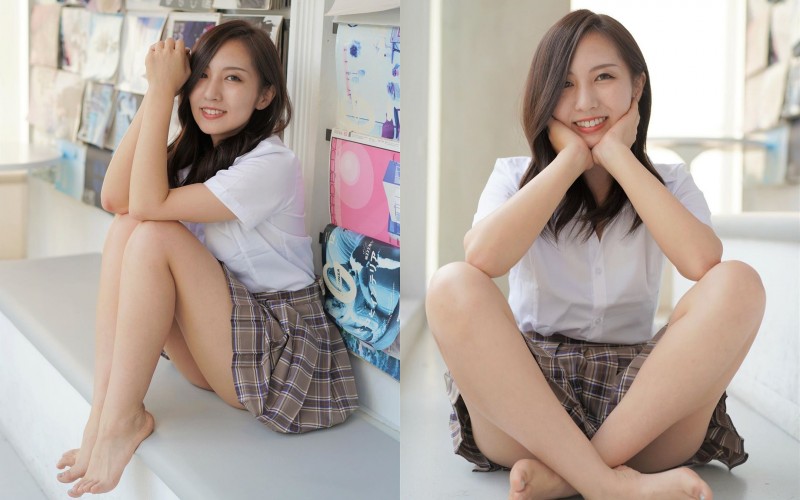 【博狗扑克】清純制服妹「Misaki」無防備露出白皙嫩腿 甜到長螞蟻「陽光燦笑」女友感滿點爆棚 【博狗扑克】清純制服妹「Misaki」無防備露出白皙嫩腿 甜到長螞蟻「陽光燦笑」女友感滿點爆棚