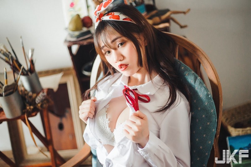 【博狗扑克】養眼妹子放學後的私密時光,解開制服「爆奶挑逗」好誘惑! 【博狗扑克】養眼妹子放學後的私密時光,解開制服「爆奶挑逗」好誘惑!