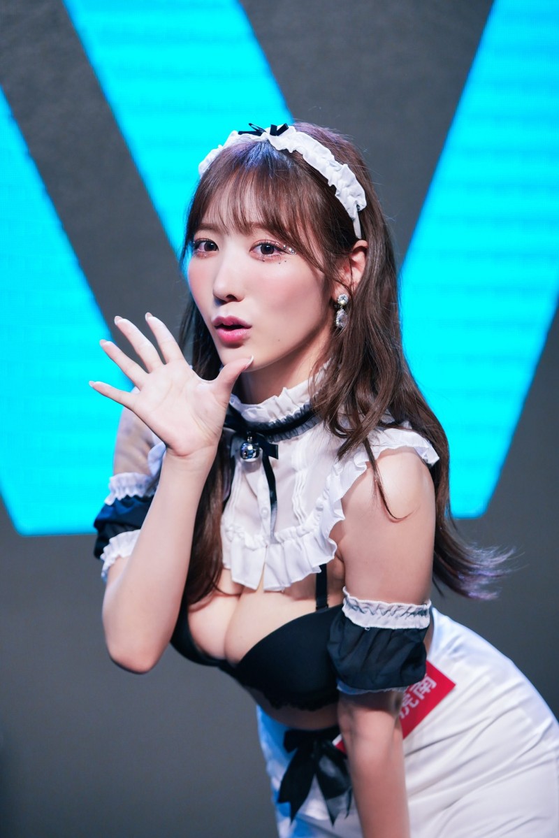 【博狗扑克】TRE2023日记(11):小宵こなん(小宵虎南)的BlackPink星巴克限量杯【EV扑克下载】 【博狗扑克】TRE2023日记(11):小宵こなん(小宵虎南)的BlackPink星巴克限量杯【EV扑克下载】