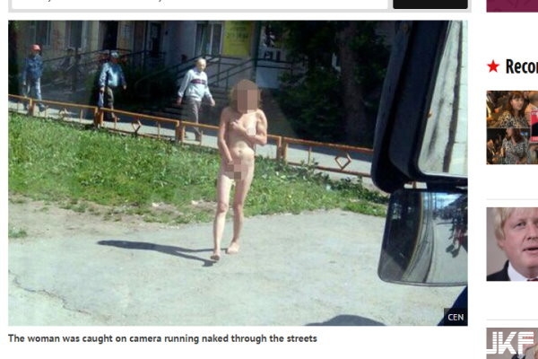 【博狗扑克】偷情人夫險被元配抓包 小三全裸街上到處晃 【博狗扑克】偷情人夫險被元配抓包 小三全裸街上到處晃