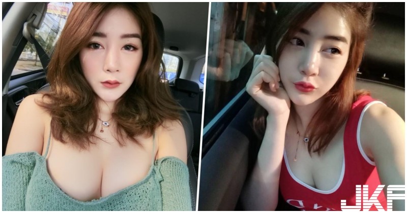 【博狗扑克】正妹坐車「快大面積走光」,「超渾圓大奶」讓大家都想開車載她了! 【博狗扑克】正妹坐車「快大面積走光」,「超渾圓大奶」讓大家都想開車載她了!