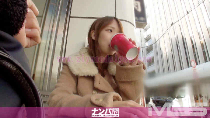 【博狗扑克】作品200GANA-429,千夏 23歳 学生