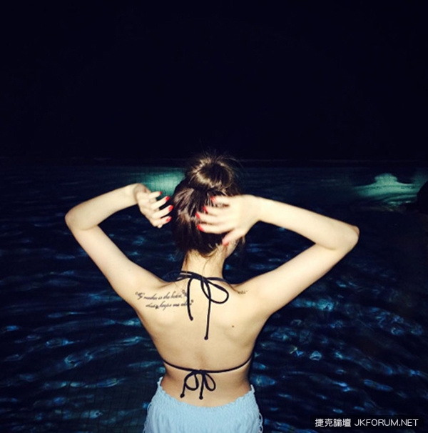 【博狗扑克】韓國網友瘋狂追求的體態之一！這種線條絕對可以讓男生打出一百分！