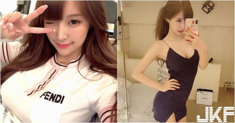 【博狗扑克】新年福利來襲～「小雲寶寶」躺床自拍秀兩球肉肉，前凸後翹看起來真的好辣