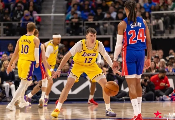 大发体育-湖人9连胜终结不是悲剧 老詹彻底臣服争冠有戏了,大发助力你的致富之路! 大发体育-湖人9连胜终结不是悲剧 老詹彻底臣服争冠有戏了,大发助力你的致富之路!