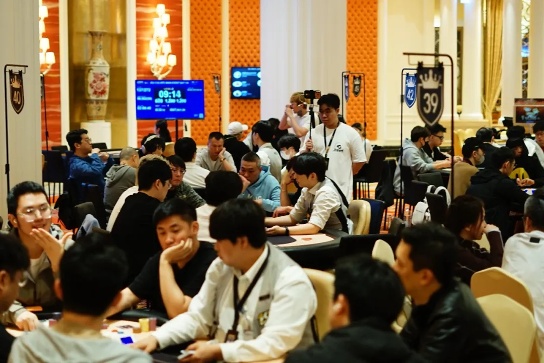 【EV扑克】2026KPC济州站｜主赛事燃情开启！A组火爆开局314人次参赛40人突围晋级，王竹斋强势领跑装袋66.6万筹码斩获CL！多场重磅赛事陆续来袭！